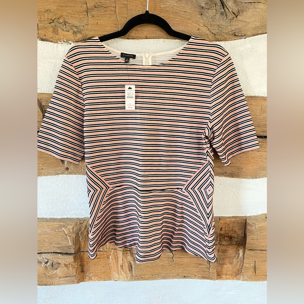 Women’s top size medium TALBOTS New with Tags